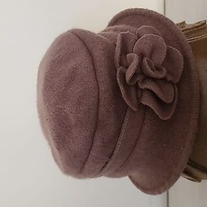 Women Cloche Brown Hat Vintage Flower Warm Winter Bucket Hat Wool Hat